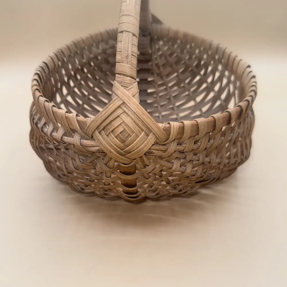 Vintage wicker Buttocks farmhouse Basket with Handle Country Natural Brown